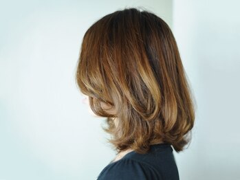 サウンドヘアデザイン(sound hair design)の写真/【Aujua体験オ-ダ-メイドケア付カラ-コ-ス！】大人女性こそ試してほしい!エイジングに負けない美しさを