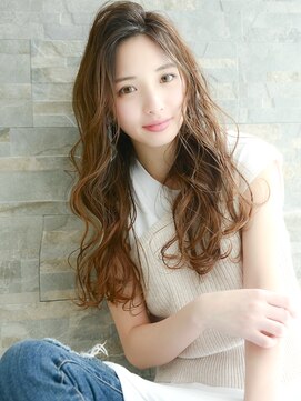 ラ ブレス 天王寺(LaBless) 外ハネニュアンスの艶っぽ韓国パーマロング(天王寺)