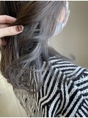 シルバーグレー