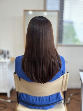 オッタントゥーノ(OttantunO 81) ストレートロング 内巻きワンカール