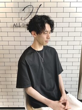 オールデイハローズ 京都駅前店(ALL DAY HELLO`S) 20代イケメンビジネスニュアンスパーマ【京都駅】30代40代