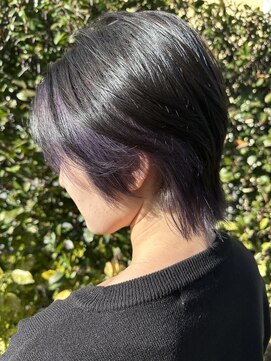 ローウェ 新百合ヶ丘(Louwe) ハンサムショート、インナーカラー