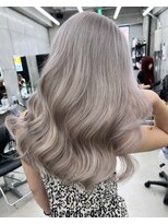 リノート バイ エゴル 名古屋(LINOET by ENGOL)&nbsp;【LINOET 名古屋】佐藤まいら　ホワイトベージュ