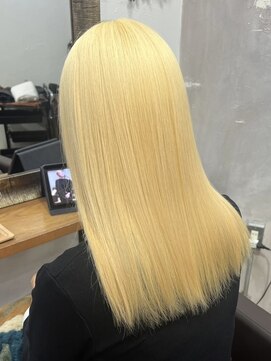 ロア 福岡天神本店(LORE) ダブルカラーベージュカラーケアブリーチカラーハイトーンカラー