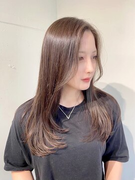 ラヴィズム(LUVISM) ◎韓国ヘアー顔周りレイヤーおくれ毛前髪万代新潟