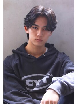 ロゼ 京橋(Rose) 【ROSE】センターパート＿メンズカット＿フェザーパーマ