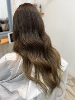 ルヴェール 茜部店(Le Vert) カラーで育てるハイトーンカラー