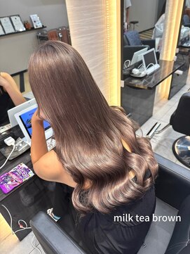 ラピス 大阪アメ村店(Lapis) 艶感アッシュブラウン