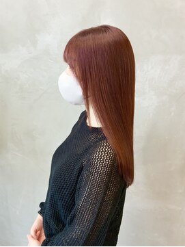 ニルス(nils) ツヤ際立つボルドーカラー◎