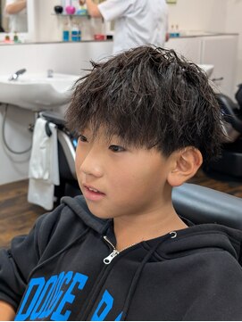 バーバー ダブル(BARBER W) ツイストパーマ×2ブロックマッシュ