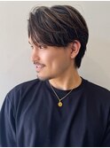 ツーブロック ハイライトカラー センターパート ショートヘア