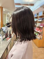 アルファサリダ(ALPHA SALIDA)&nbsp;外ハネ大人ミディアム/抜け感ミディアム/10代20代30代
