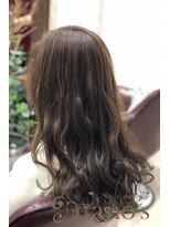 ヘアデザイン マノス(hair design mano's) カーキグレージュ/ヌーディーベージュ/大人フェミニン