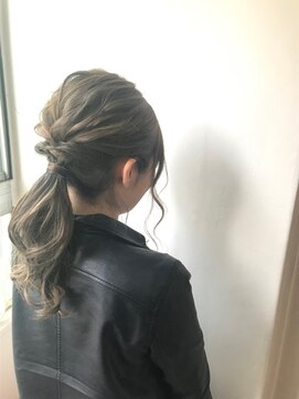 カルフール ロコ 草加西口店(Carrefour LOCO) ローポニーアレンジ