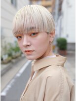 オンヌ(onnu)&nbsp;2ブリーチ抜きっぱなしホワイトブロンドスタイル