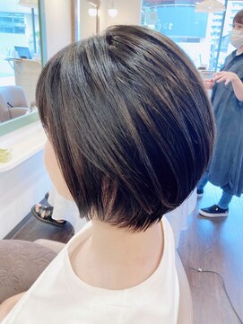 ミュウ(Private hair salon Miu) ショートボブ(スライド)