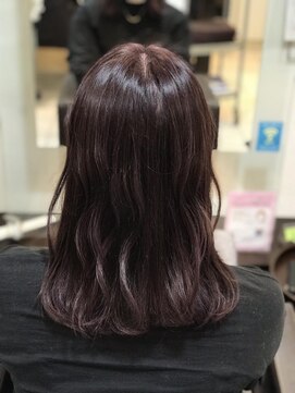 スティラ スムース 高田馬場(Stilla smooth) ツヤがでるピンクカラー