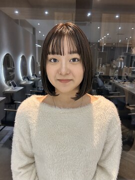 ジーナ 福岡天神(Zina) 《福岡天神》アゴ下5センチボブ