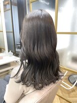 トッカ 三ノ宮店(tocca)&nbsp;グレージュカラー