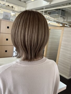 キャパジャストヘアー(CAPA just hair) くびれレイヤーボブハイトーンカラー