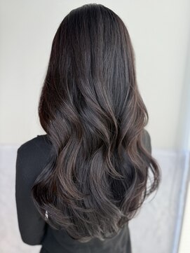 エニー 栄(Any) 韓国レイヤー×オリーブブラック