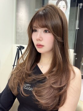 ロンドメリア 天神大名店(Lond Melia) レイヤーカット小顔に見せるヘア/韓国ヘア/髪質改善/福岡/博多