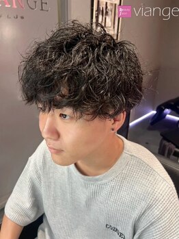 ヴィアンジュ(viange)の写真/男性同士だからこそ分かる髪のお悩みを解決！再現性の高い似合わせカットで毎日のスタイリングも楽々！