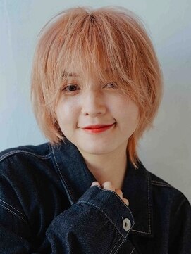 フェティッシュ(fetish) ハイレイヤー前上がりボブ