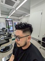 ラフカッターズZ 町田店&nbsp;サイドパート【町田/理容室/床屋/顔剃り/シェービング】