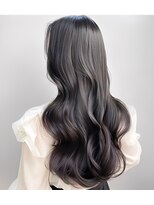 ケイバイミシェリー(kei by misherry)&nbsp;透明感艶髪美髪抜け感チャコールグレー/前髪センターパート