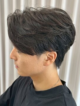 サイクル(CYCLE) MEN'S HAIR/サーフカール／刈り上げセンターパート/伊勢崎