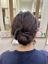 イタクラ 赤道店 (ITAKURA)&nbsp;シニヨン/お呼ばれヘア/和装ヘア