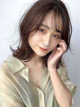 アフロート ルヴア(AFLOAT RUVUA) 30/40/50代人気◎艶ブラウンカラー【大人くびれ巻きミディ】京佳