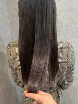 ビアンカ(Bianca)の写真/【東武練馬駅徒歩6分】癖・うねり・広がり等のお悩みを改善し、触れたくなるサラツヤ髪へ…《髪質改善》