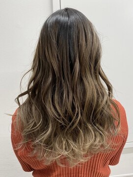 シエスタ バイ アンブルリュクス(siesta by amble luxe) グラデーションカラー