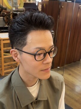 アワーズ(OURS) ボリューミーなオールバック