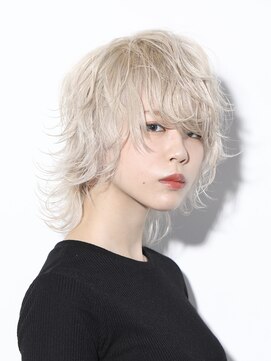 ガルテ(GARTE) ウルフカット/韓国/くびれウルフ/顔周りカット/ホワイトカラー