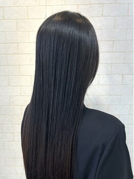 カドー(cadeau)の写真/今話題☆髪質改善《酸熱トリートメント》でさらツヤな美髪に★日頃のダメージをケアして感動の艶髪へ導く!!