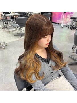 ユーフォリア 渋谷グランデ(Euphoria SHIBUYA GRANDE) インナーイエロー ハニーブラウン インナーカラー YUKI