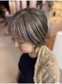 白髪を活かしたグレージュカラー　