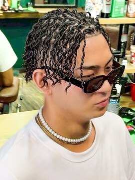 プロショップウェーブ セカンド(PRO SHOP WAVE II) スペインカール/プードルパーマ/メンズパーマ/マレットヘア