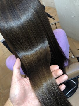 アコンプリッシュ 代官山 恵比寿(accomplish) クリスタルミネコラ