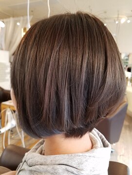 ウィービーパセリ atre川越店(WE BE PARSLEY) インナーカラー担当西田