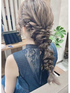 ブルーム(Bloom) 編みおろしアレンジ　Bloom【ブルーム/三郷駅】