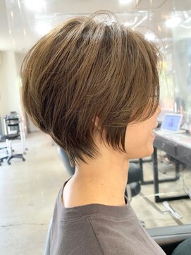 ニル 柏の葉(Nil) 黒髪/ココアベージュ/ボブウルフ/韓国ヘア[柏の葉キャンパス駅]