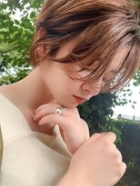 ビオ アンド ネイチャー 恵比寿(Bio & Nature)&nbsp;長めバングで大人可愛い！　小顔ショート