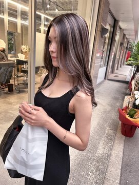 キング 枚方店(K!ng) 【枚方、高槻、梅田】ホワイトハイライト