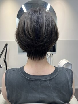 アルトル 池袋(altru) くびれ感の強いショートボブ