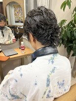 ウェルク(welc)&nbsp;メンズカット　波巻き　ツイスパ　韓国風　センターパート