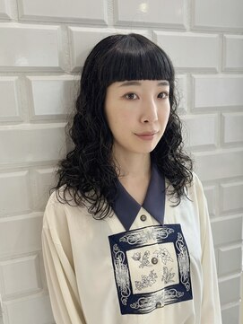 ルイス(LUYS) カジュアルパーマスタイル【寺尾明子】